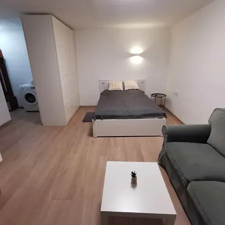 Rumpiskes, Self-check-in, Near Center * Klaipeda